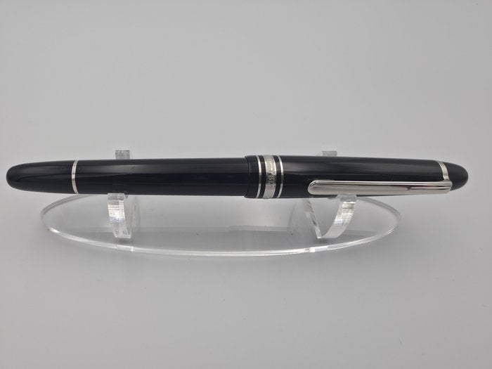 Montblanc Meisterstück ballpoint