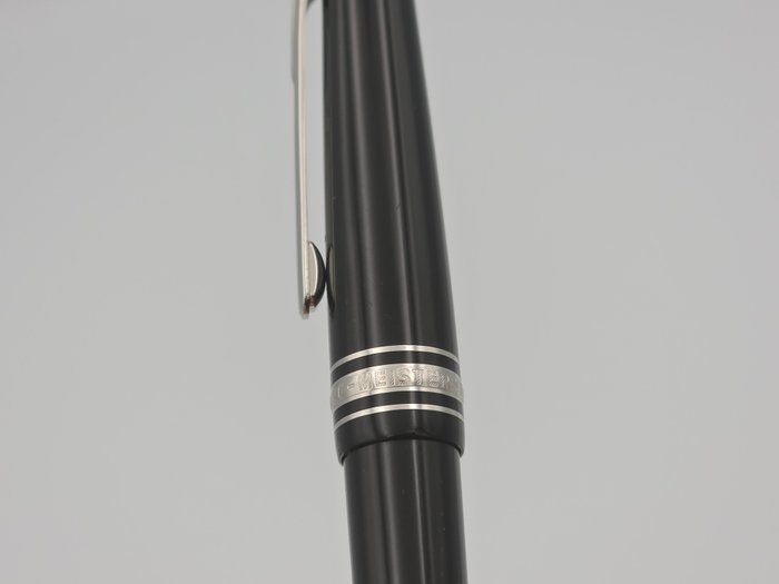 Montblanc Meisterstück ballpoint